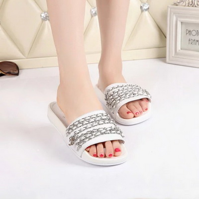 CHANEL Slippers Women--020